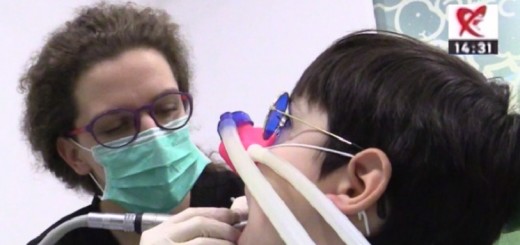 Spot DSE - Problemele stomatologice in cazul copiii mici - Clinicile Dr. Leahu - Realizator Cecilia Caragea